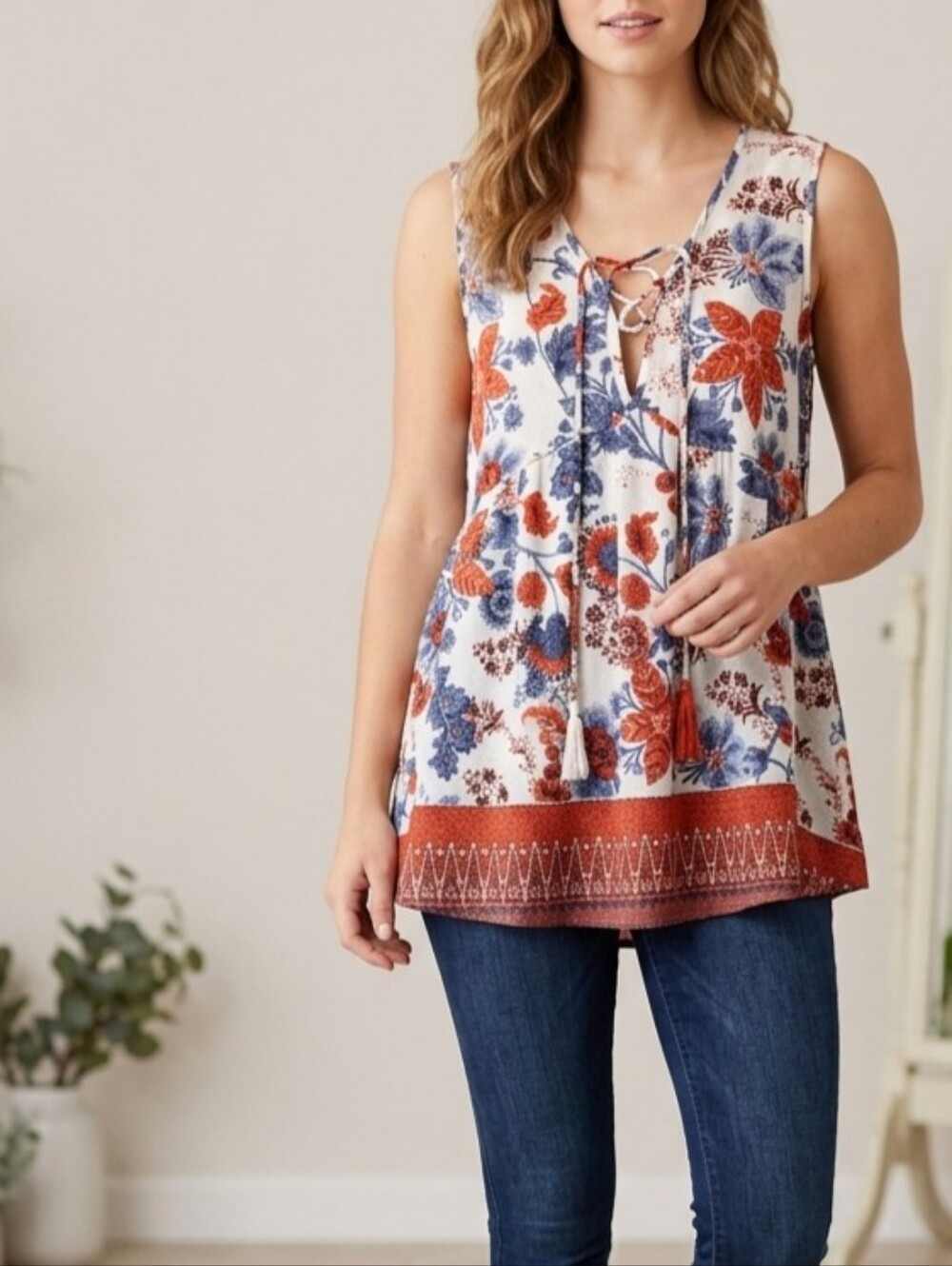 Peach Love California Rust & Navy Floral Lace-Up Camisole Large
